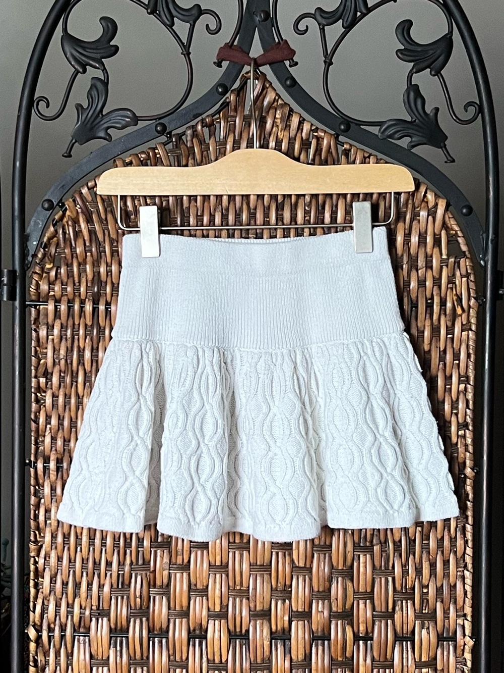 S(5/6) Knit White Cotton Skirt